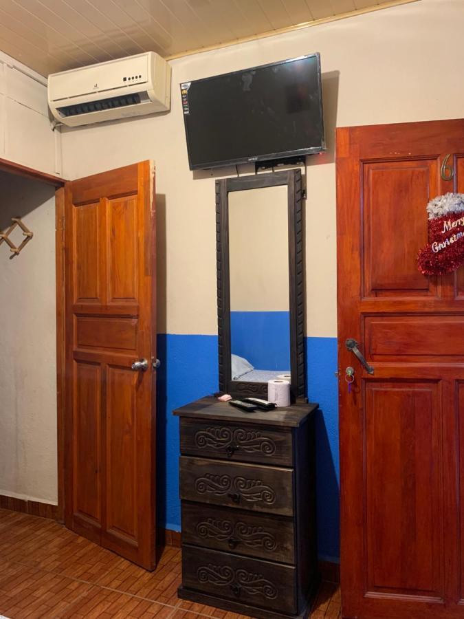 ホテル !Que Tuanis! Playas del Coco エクステリア 写真